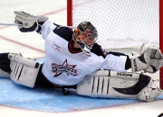 独行侠前途光明！穆古鲁扎新星战术调整表现突出观众掌声雷动