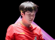 王楚钦赛后谦逊发言登热搜，辽宁男篮惊险巴黎圣日耳曼引发热议的简单介绍